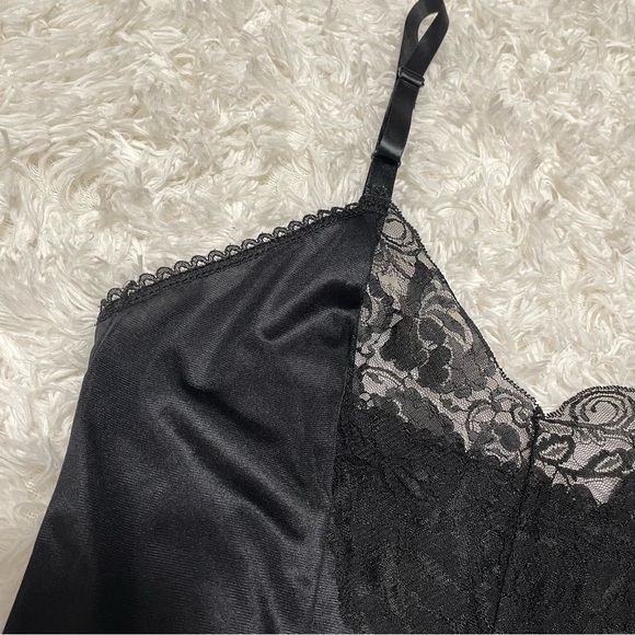 ✨Black Chemise✨ sexy lace trim cami / beautiful and elegant - Picture 5 of 7
